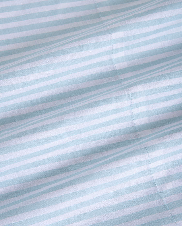 3976099