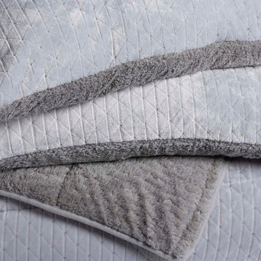 Edredon Jacquard Sherpa Estela Gris 23