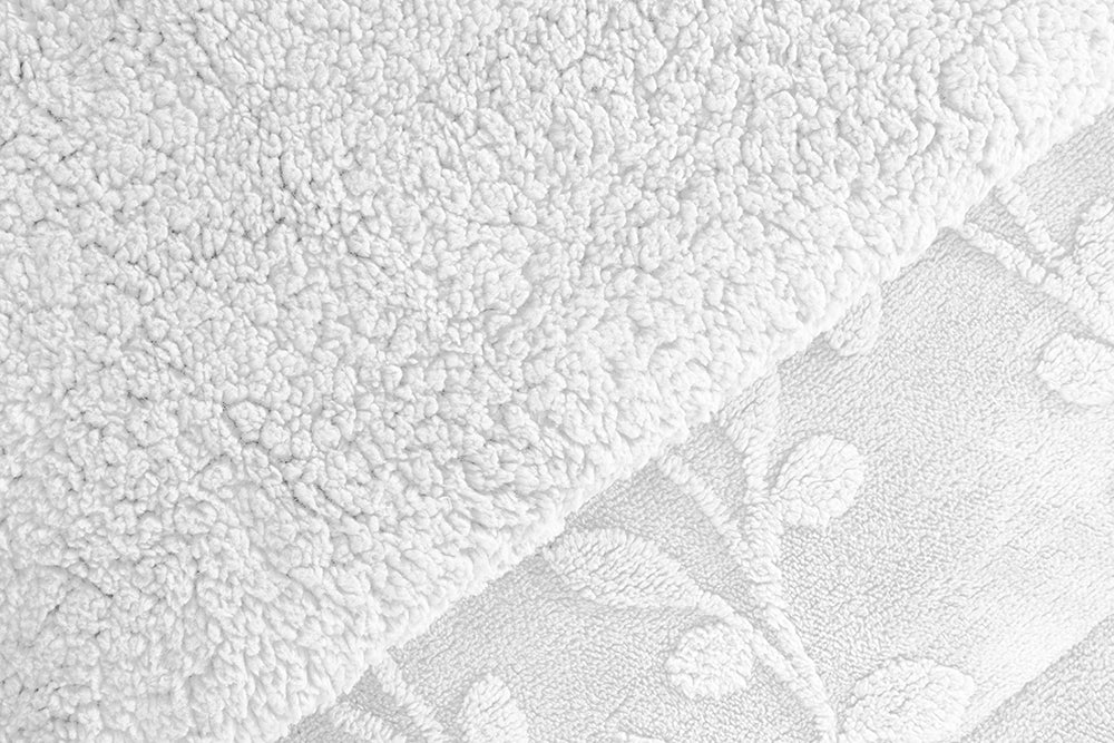 Edredón Karamelo Jacquard Lirien Blanco - Set Edredón + Fundas de Almohada