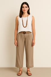 blusa fluida tirantes blanca con collar descúbrela en la colección mujer 