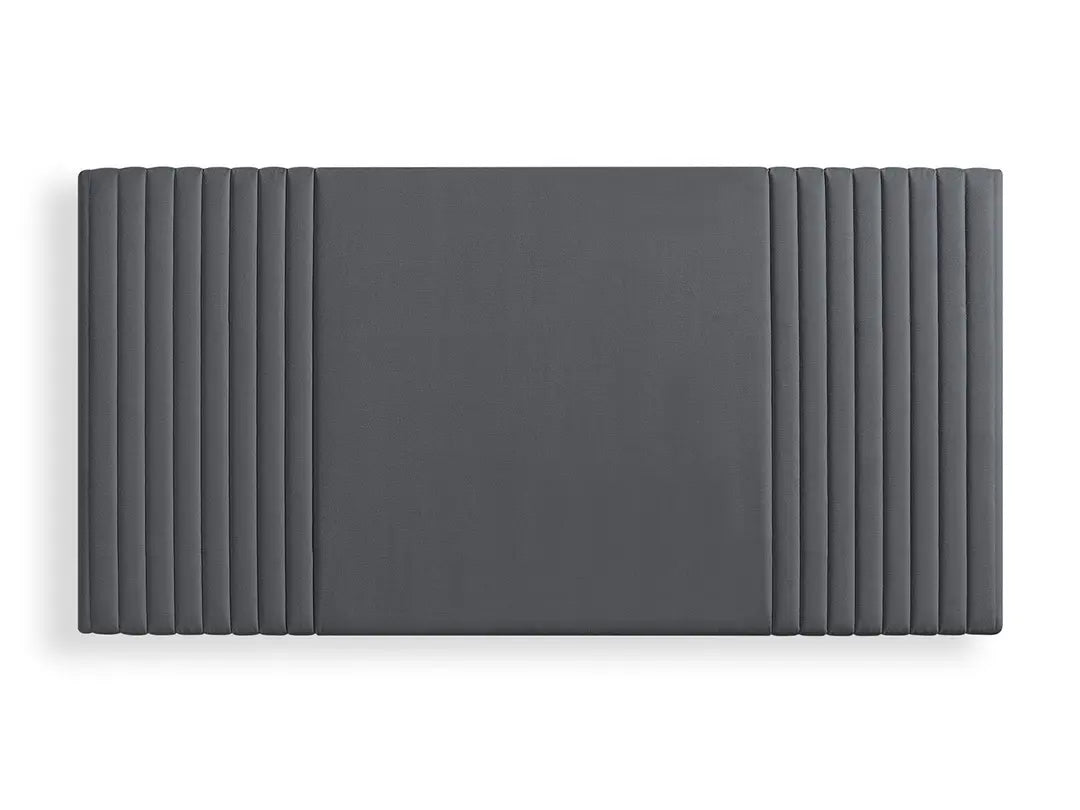 6710504